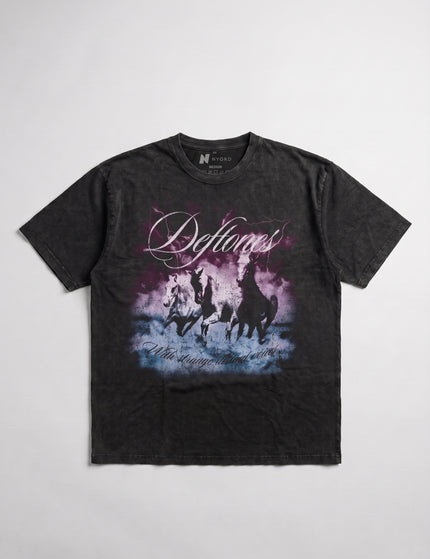 Deftones Oversize With Strange Distant Voices